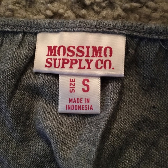 2 Women’s Tank Tops - small/medium - Picture 6 of 9